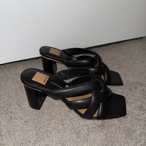 Dolce Vita Women's Black Courts